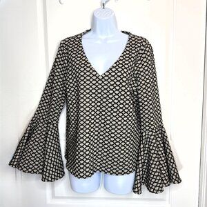 Karen Kane Jacquard Knit Bell Sleeve Top Blouse Size M